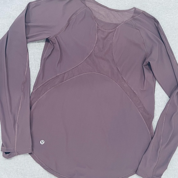 Lululemon Sculpt Long Sleeve
Antique Bark size 6 (Medium) - Picture 7 of 7